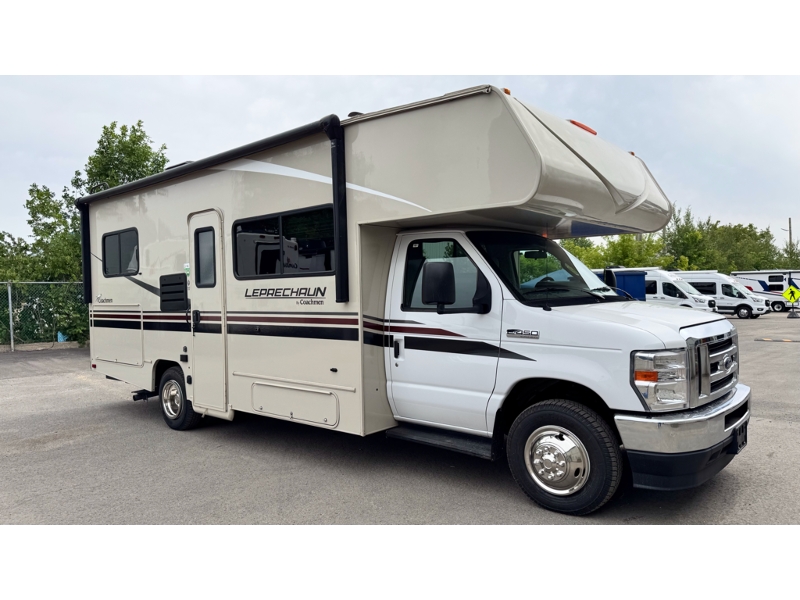 Coachmen Leprechaun 230CB_1