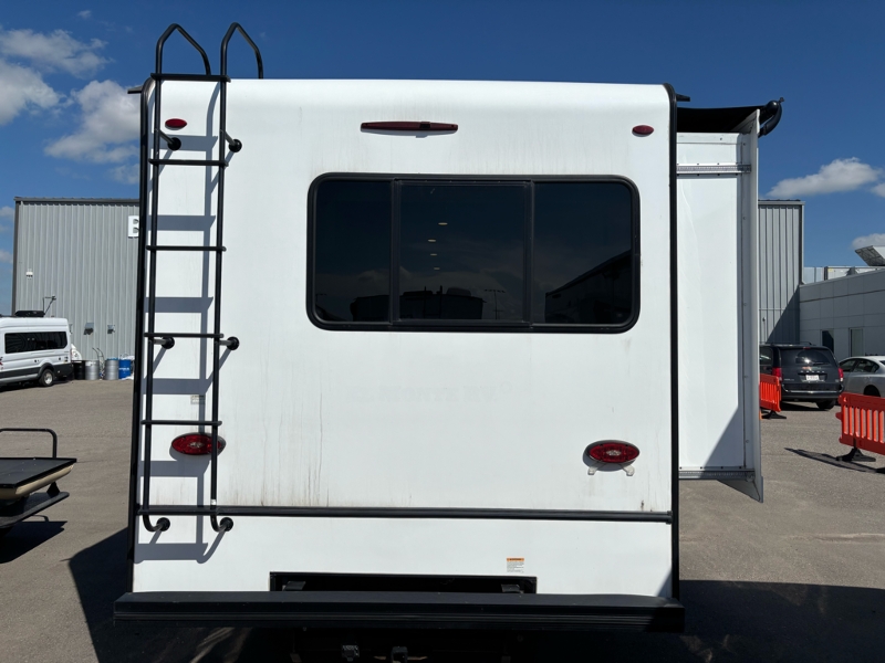 2023 Forest River Sunseeker 3250LE_3