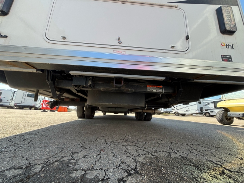 2025 Coachmen Leprechaun 260QB_3