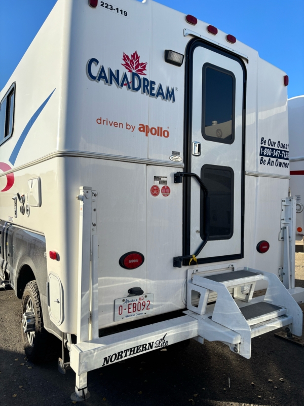 2023 Northern Lite 9’6"  Sportsmen Plus Wet Bath TC_3