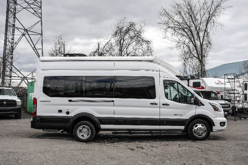 Coachmen Beyond 22C_3